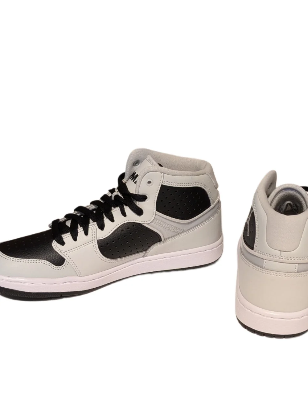 Jordan Access Mens Size 8 Shoes Photon Dust Black White AR3762-010